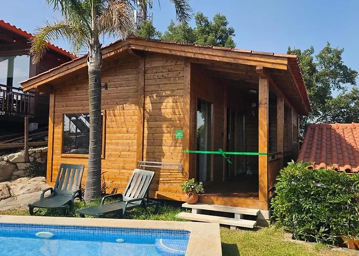 Fernandes Guest House Green Bungalow